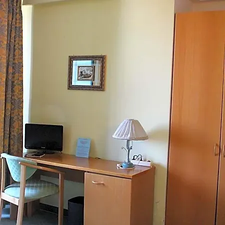 Hotel Ascot