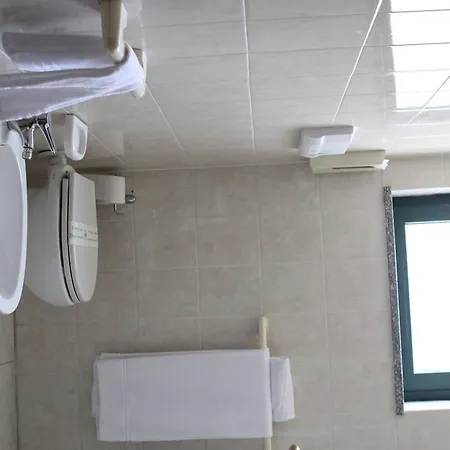 Hotell Ascot 2*